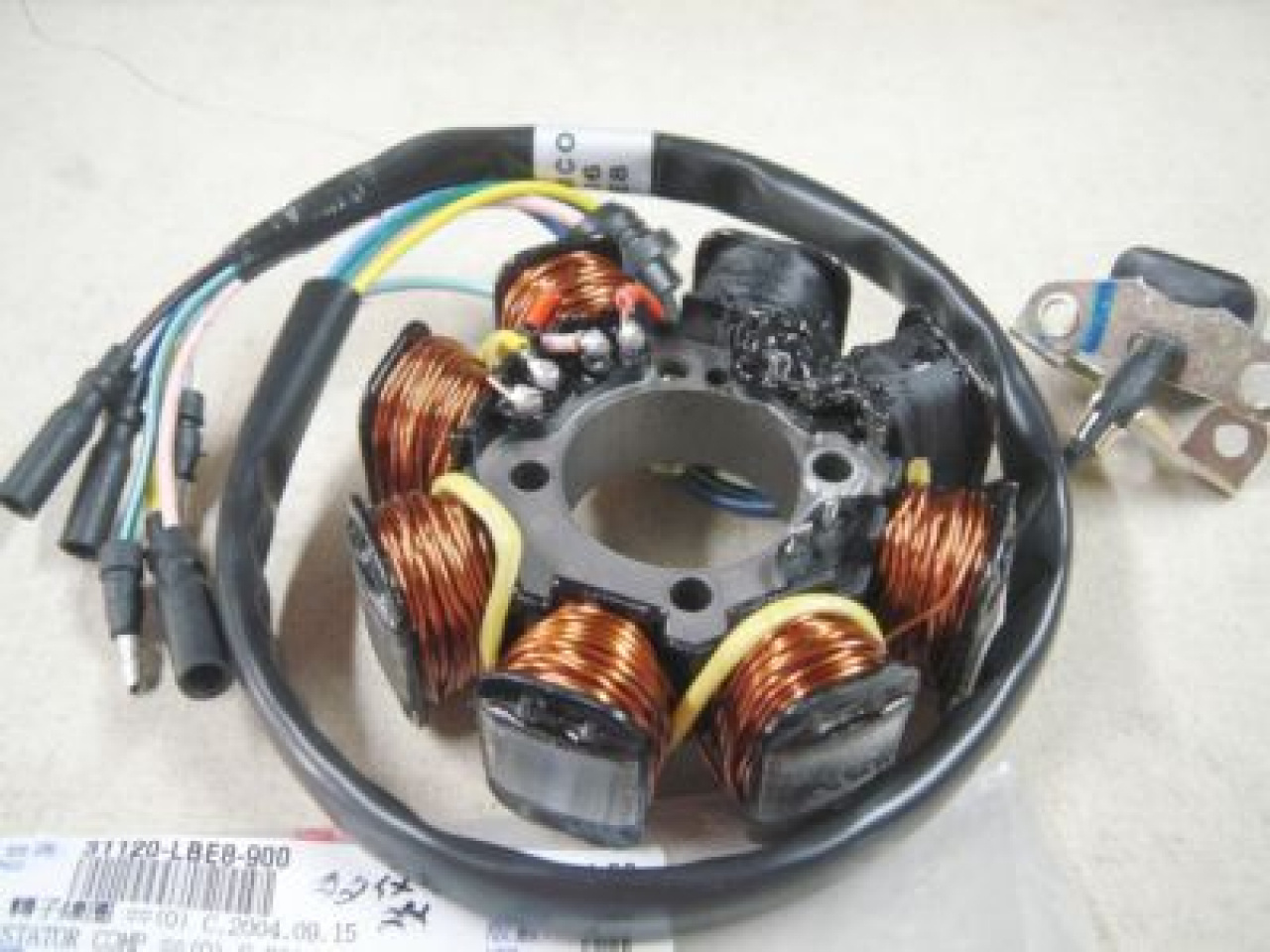 //59-126-75-42.hinet-ip.hinet.net/photo/small.php?w_size=1280&compassion=95&file_name=users/shadow/1635143843_1.png&noshow=1