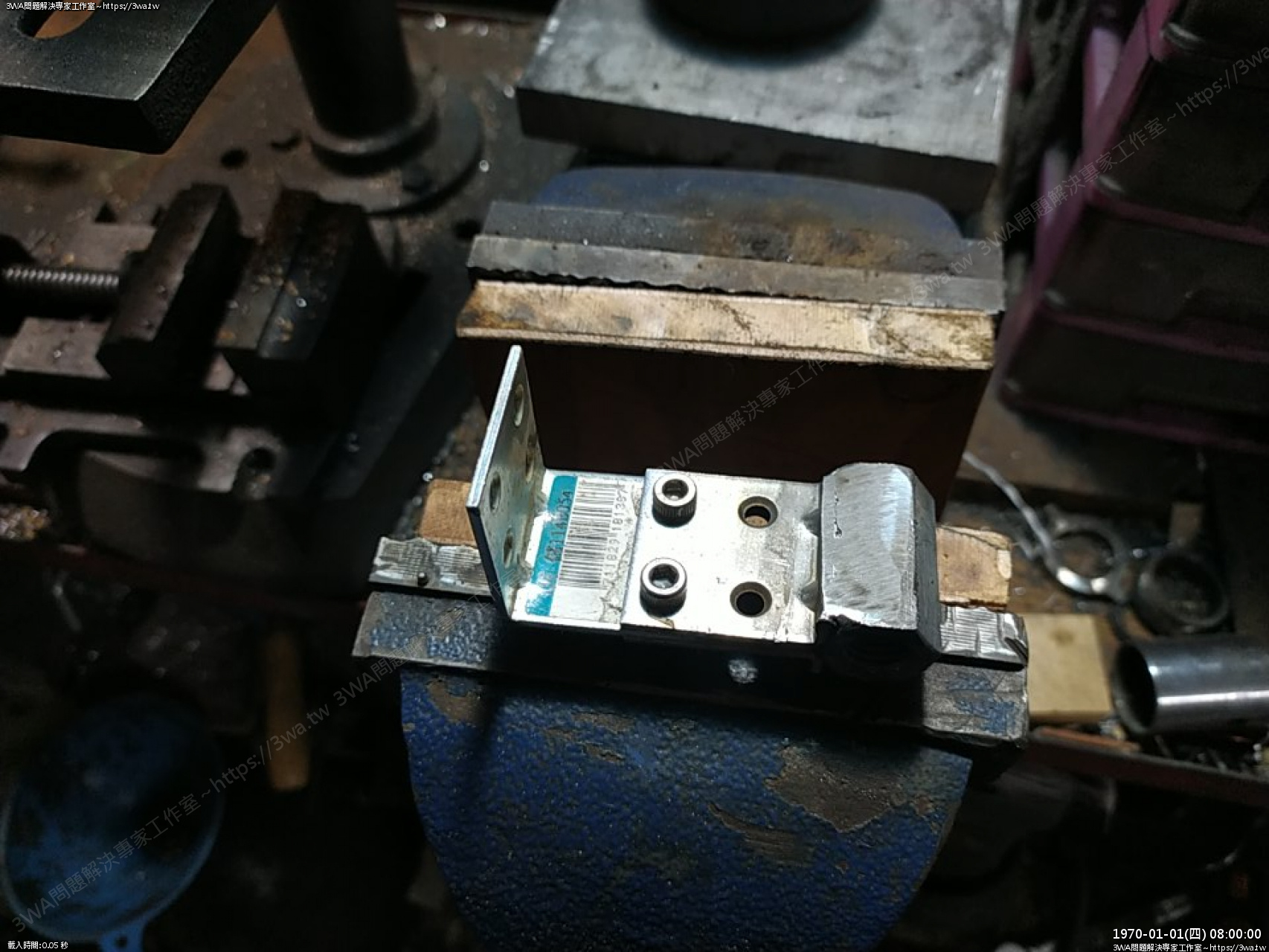 //59-126-75-42.hinet-ip.hinet.net/photo/small.php?w_size=1280&compassion=95&file_name=users/shadow/1669385408.jpg&&rotate=90