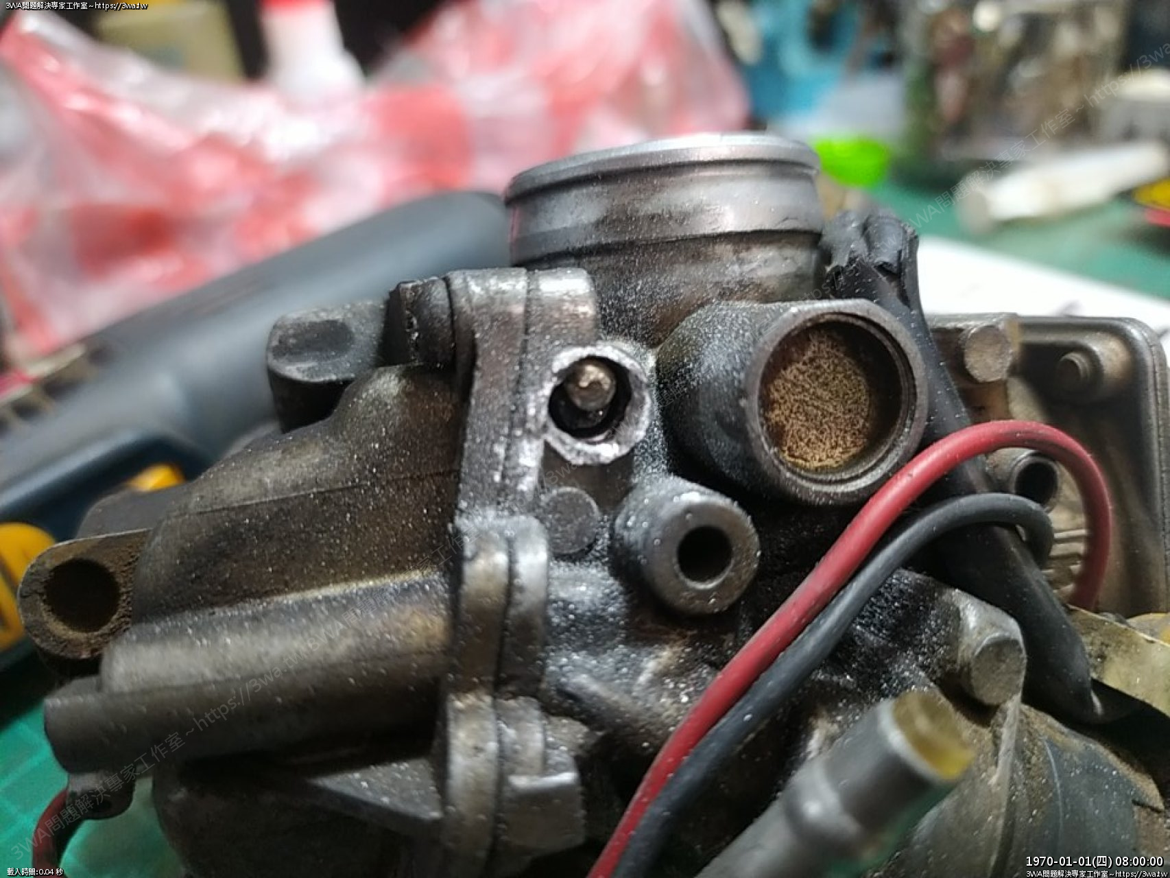 //59-126-75-42.hinet-ip.hinet.net/photo/small.php?w_size=1280&compassion=95&file_name=users/shadow/1693640115.jpg&rotate=90