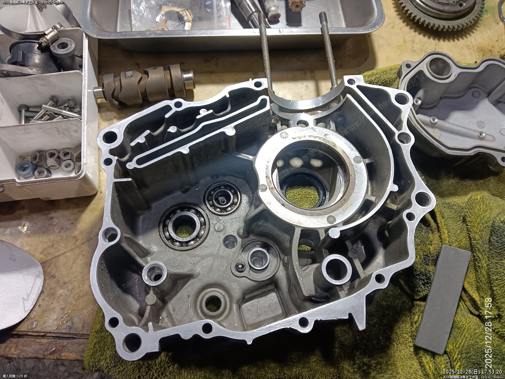 //59-126-75-42.hinet-ip.hinet.net/photo/small.php?w_size=1280&compassion=95&file_name=users/shadow/1767107977.jpg&rotate=90